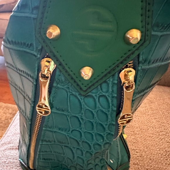 HOST PICK 🍀🎀🍀Segolene en Cuir Embossed Croc Bag Sling Bag or Shoulderbag🎀🍀 - Picture 9 of 15